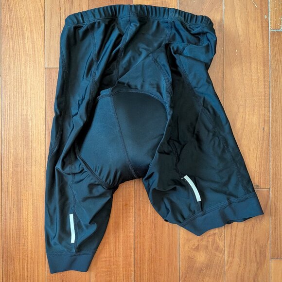 EUC Bellwether AXIOM cycling padded shorts w/ reflector stripes mens size M - Picture 3 of 3